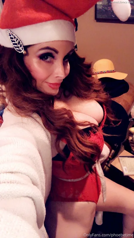 Phoebe Price photo 1 of 1615