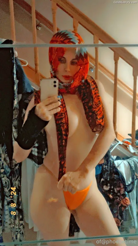 Phoebe Price photo 3 of 1615