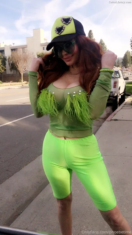 Phoebe Price photo 3 of 1615