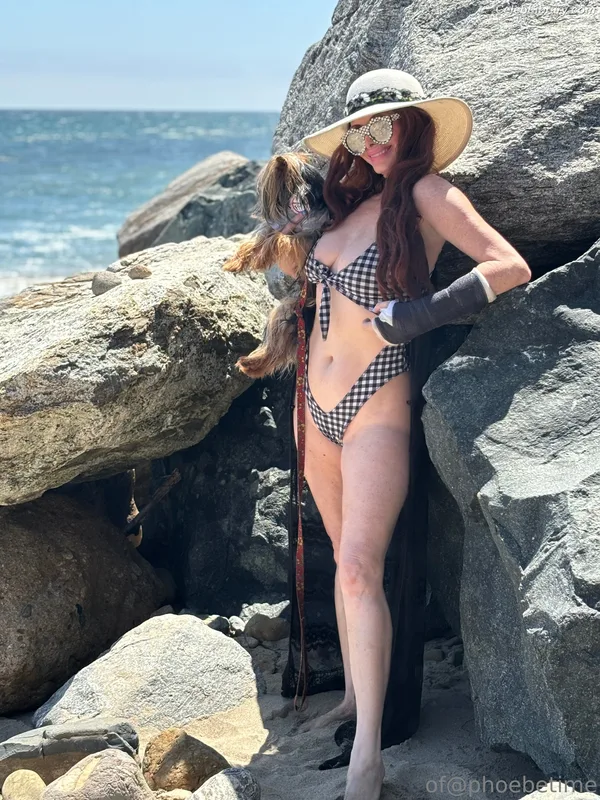 Phoebe Price photo 19 of 1615