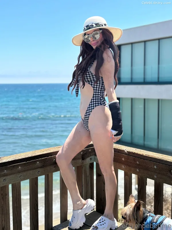 Phoebe Price photo 4 of 1615