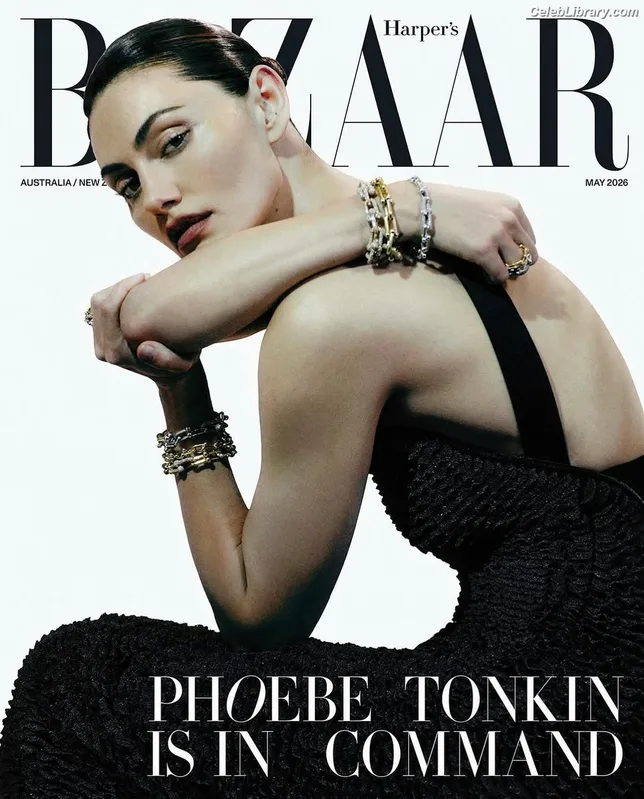 Phoebe Tonkin photo 4 of 327