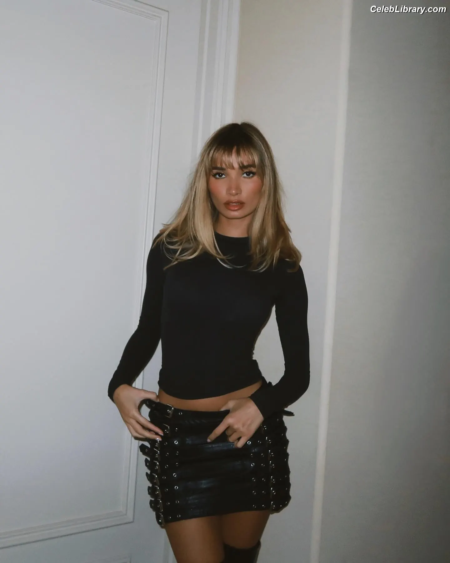 Pia Mia Perez photo 24 of 188