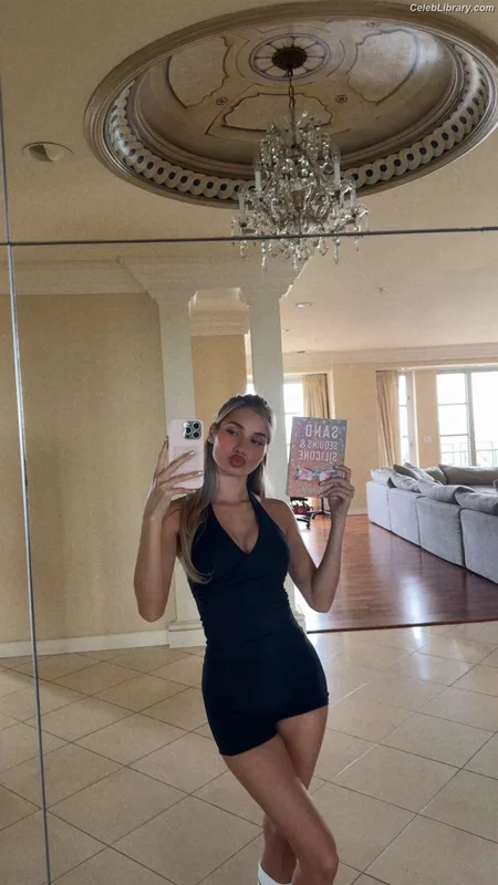 Pia Mia Perez photo 3 of 189