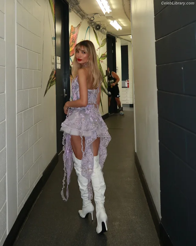 Pia Mia Perez photo 4 of 189