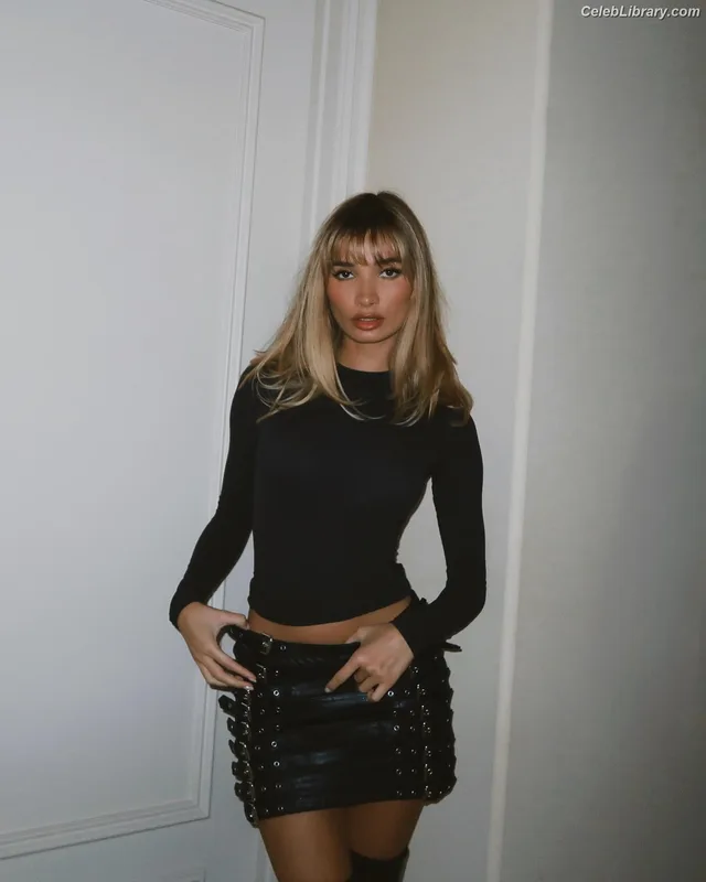 Pia Mia Perez photo 24 of 189