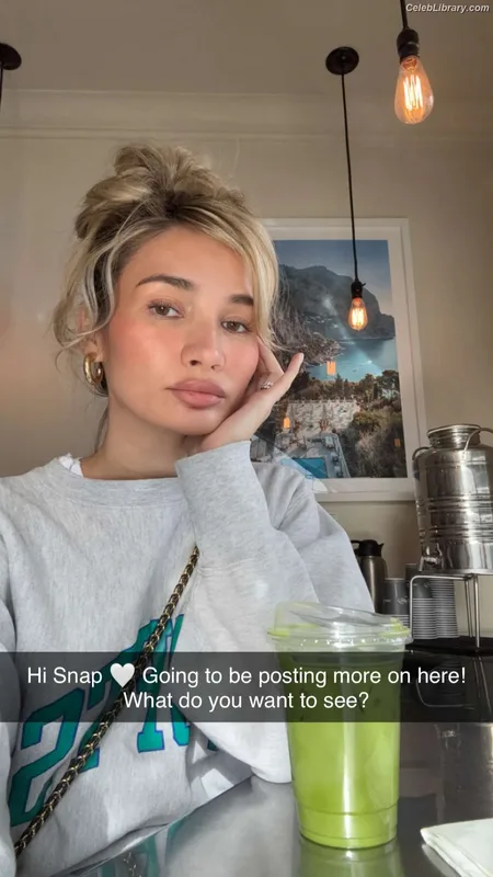 Pia Mia Perez photo 12 of 189