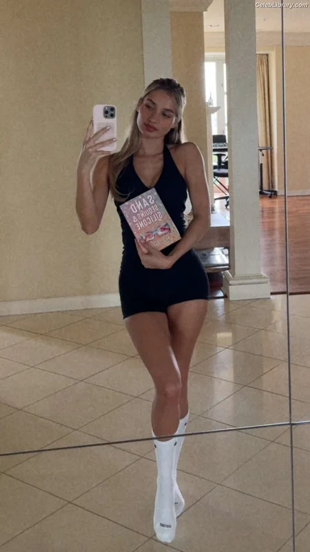 Pia Mia Perez photo 20 of 189