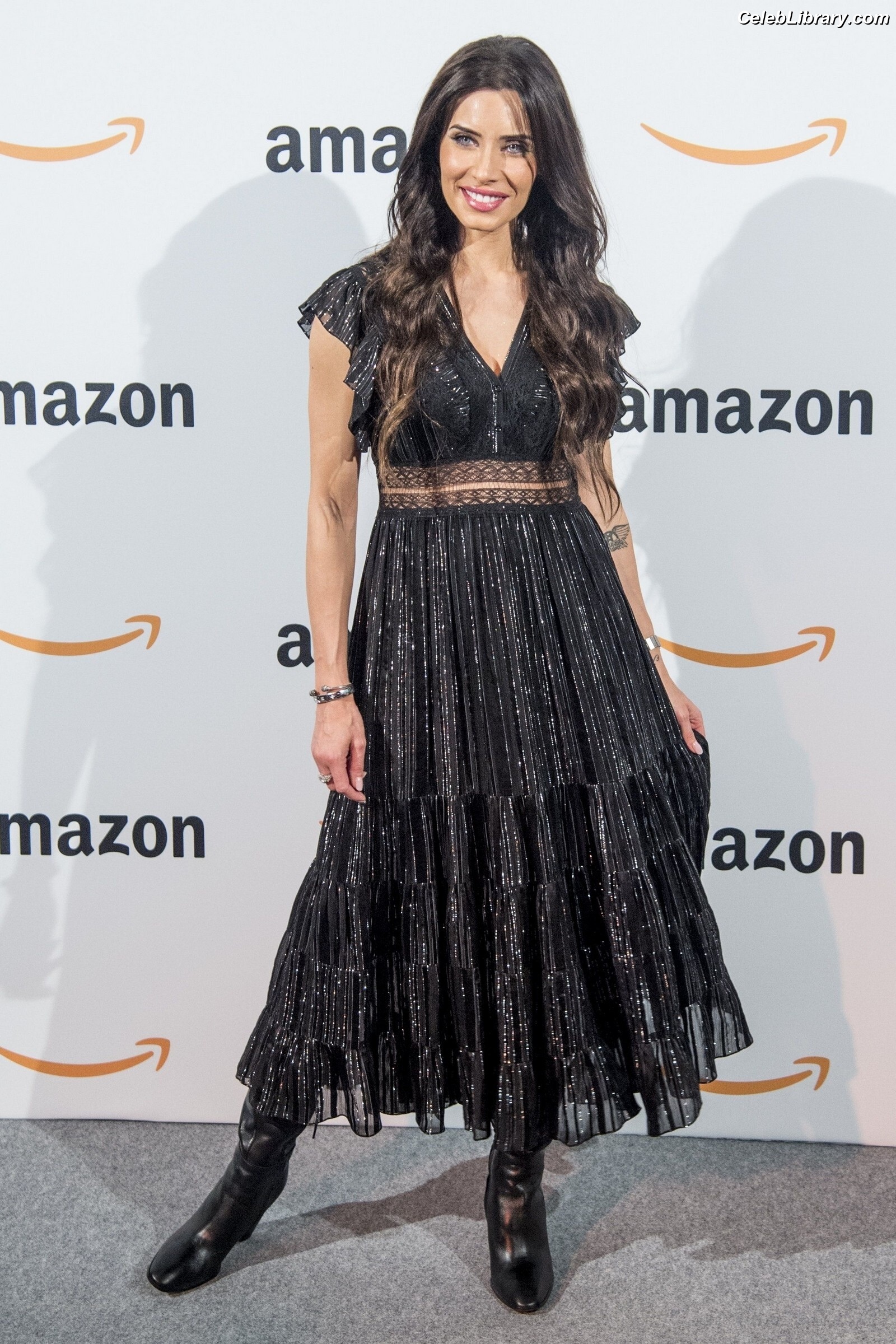Pilar Rubio photo 15 of 79