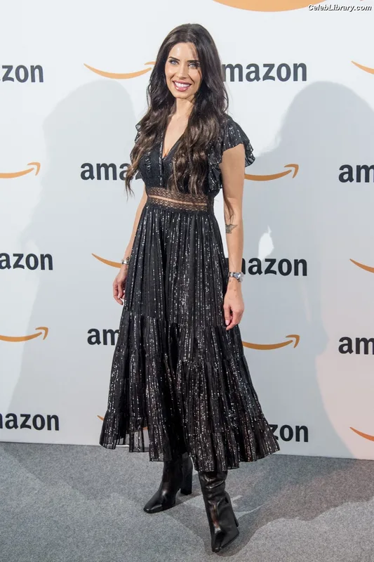 Pilar Rubio photo 18 of 79