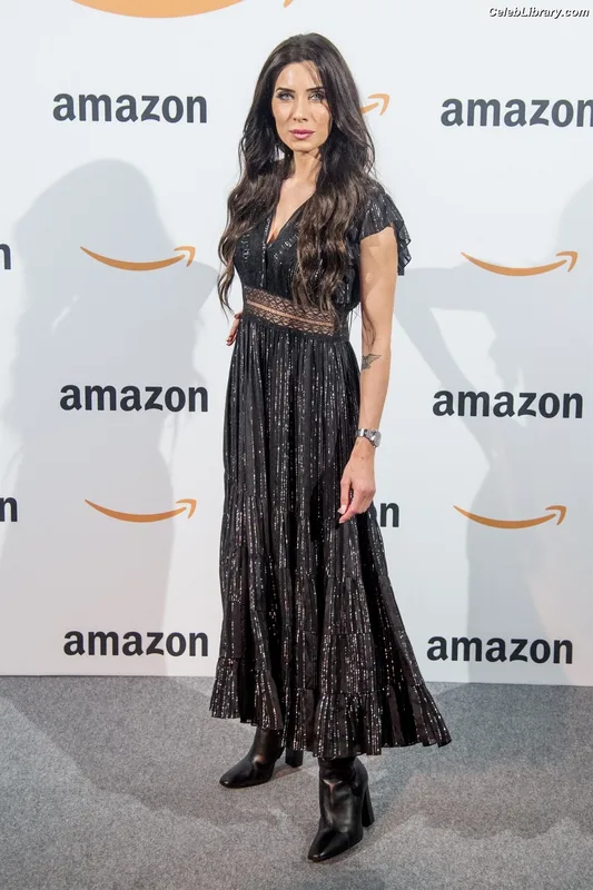 Pilar Rubio photo 7 of 79