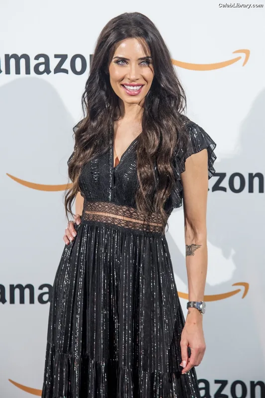 Pilar Rubio photo 8 of 79