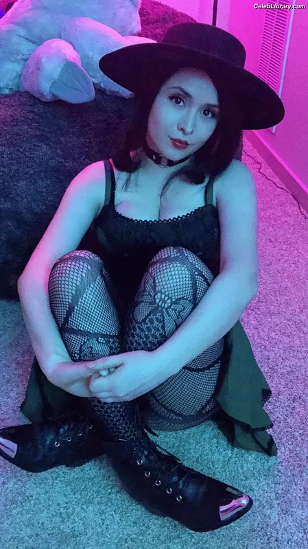 pinkchyu photo 5 of 1560