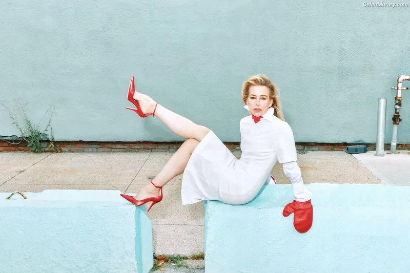 Piper Perabo photo 18 of 35