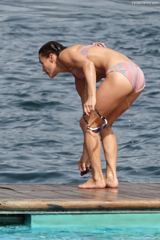 Pippa Middleton photo 10 of 20