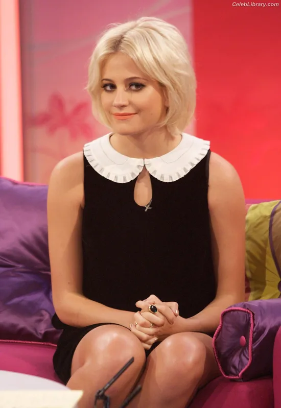 Pixie Lott photo 9 of 173