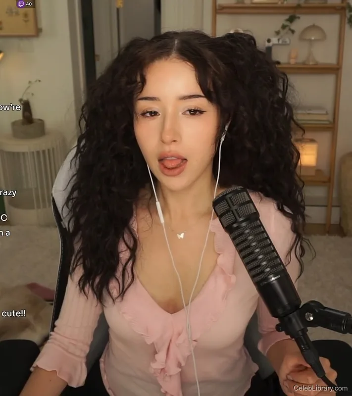 Pokimane photo 12 of 3752