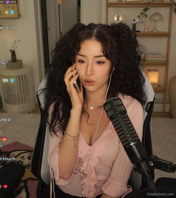 Pokimane photo 15 of 3752