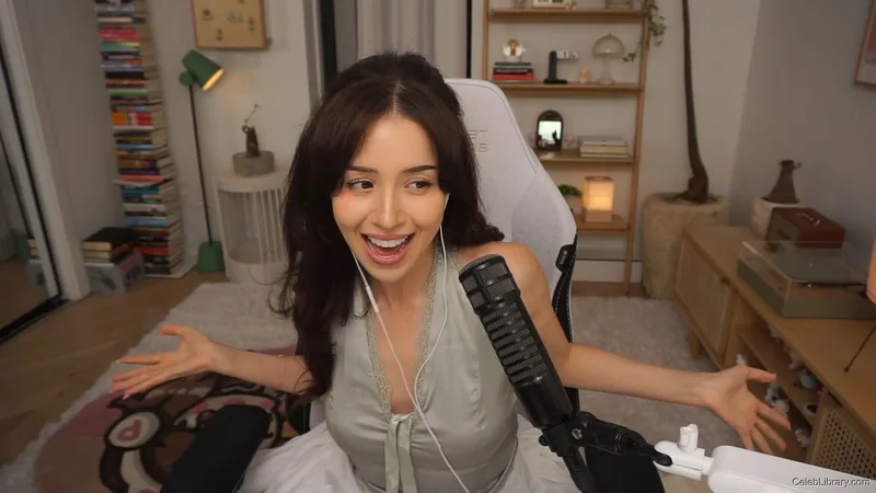 Pokimane photo 23 of 3752