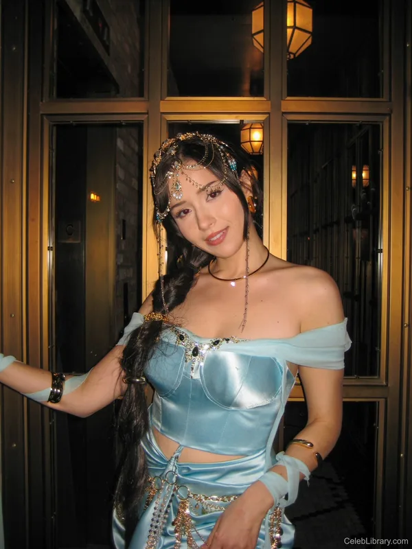 Pokimane photo 2 of 3752
