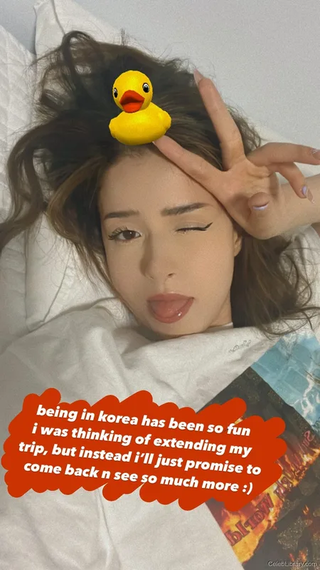 Pokimane photo 24 of 3752