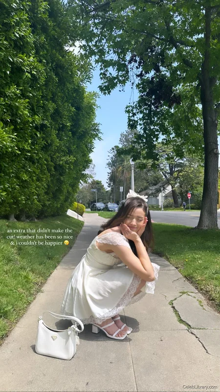 Pokimane photo 16 of 3752