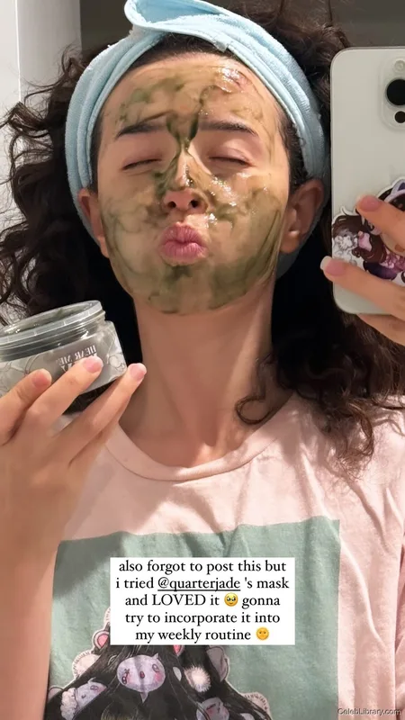 Pokimane photo 12 of 3752