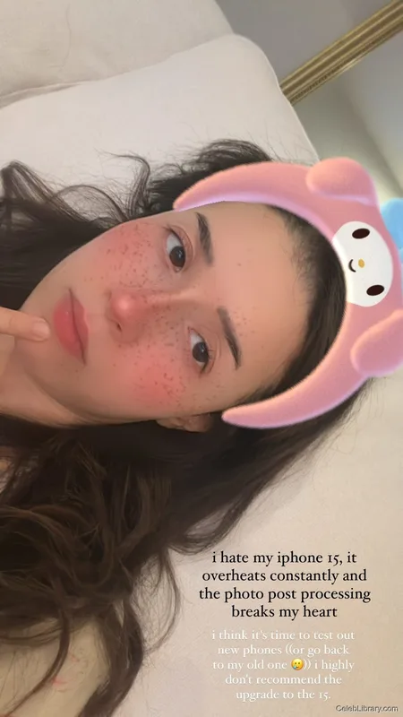 Pokimane photo 3 of 3752