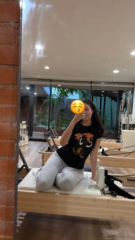 Pokimane photo 23 of 3752