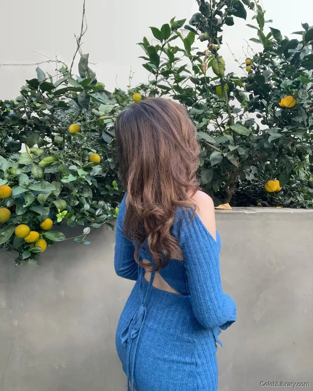 Pokimane photo 12 of 3752