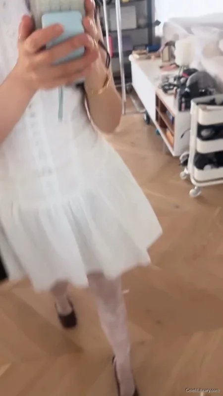 Pokimane photo 13 of 3752