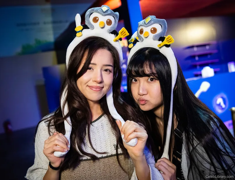 Pokimane photo 16 of 3752
