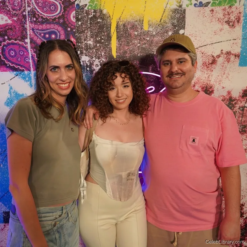 Pokimane photo 3 of 3752