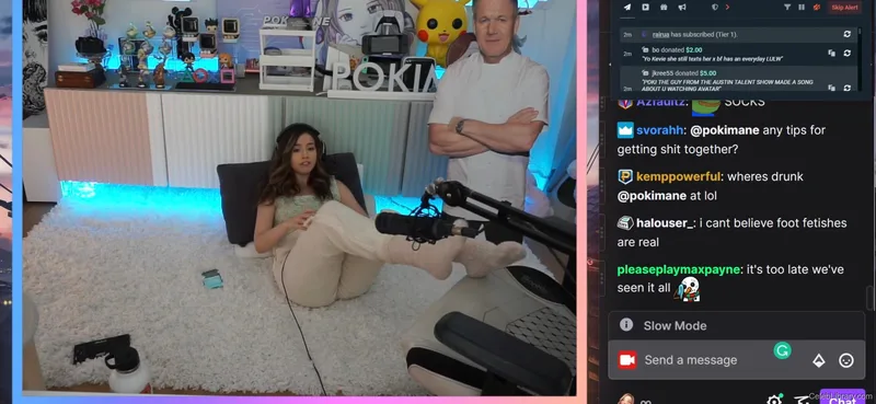 Pokimane photo 15 of 3752