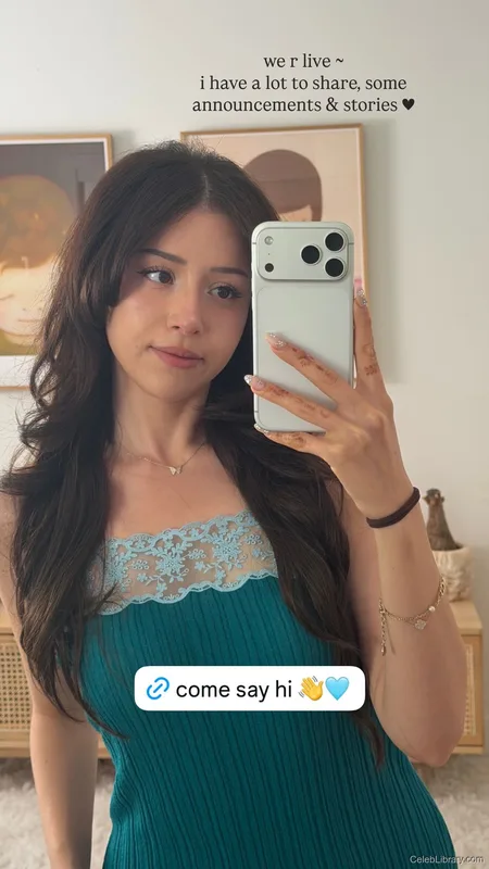 Pokimane photo 11 of 3752