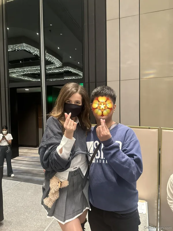 Pokimane photo 3 of 3752