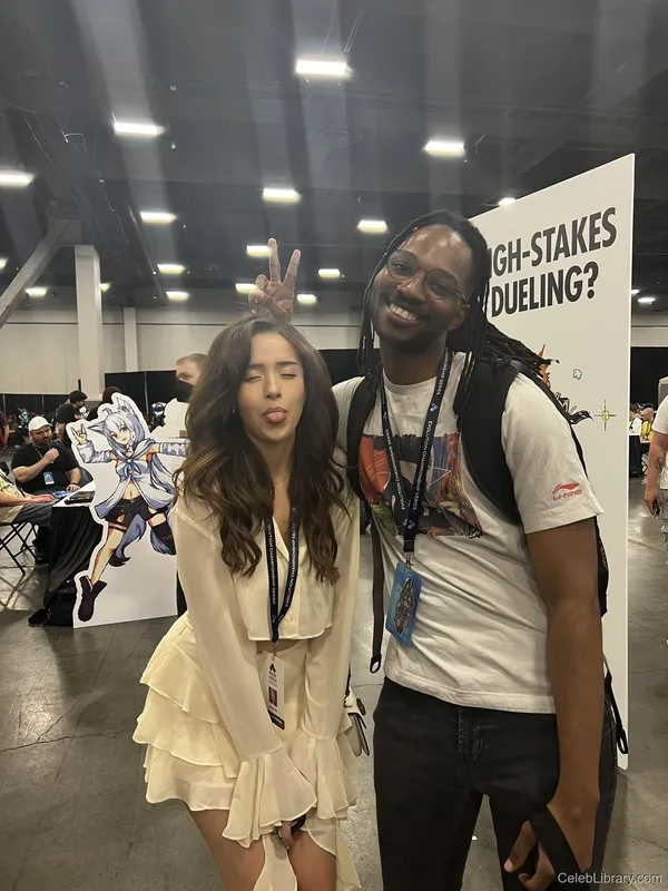 Pokimane photo 17 of 3752
