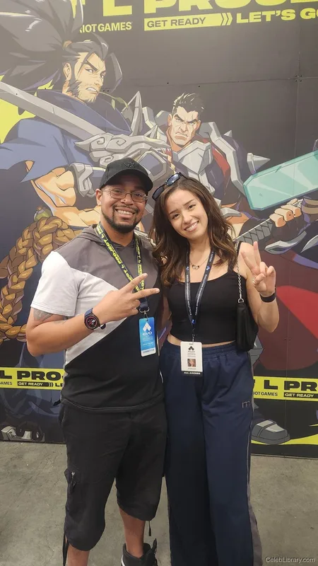 Pokimane photo 2 of 3752