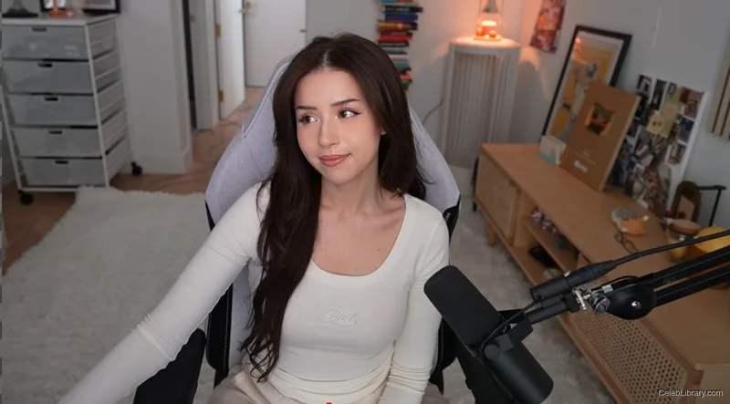 Pokimane photo 14 of 3752