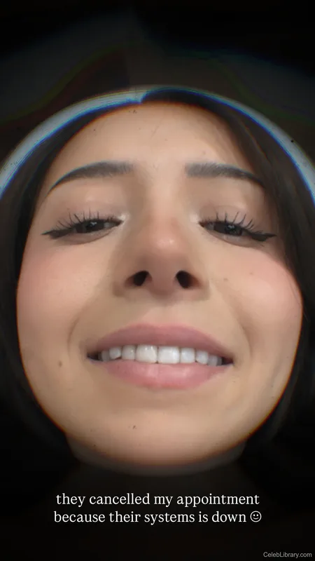 Pokimane photo 21 of 3752