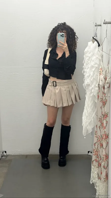 Pokimane photo 13 of 3752