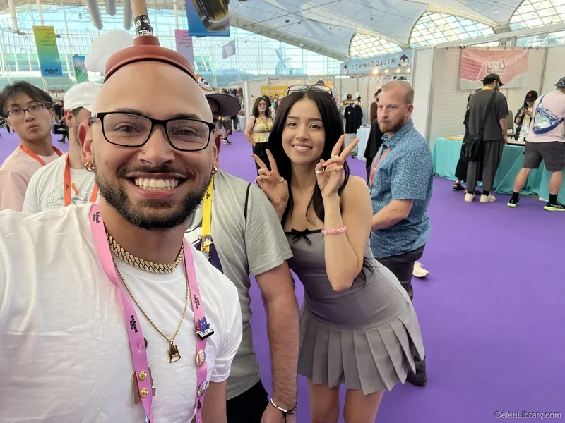 Pokimane photo 9 of 3752