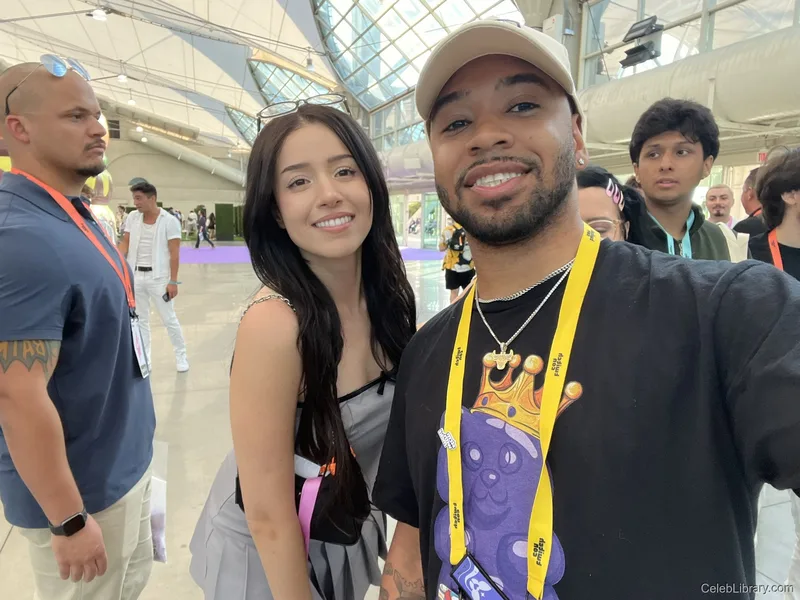 Pokimane photo 18 of 3752