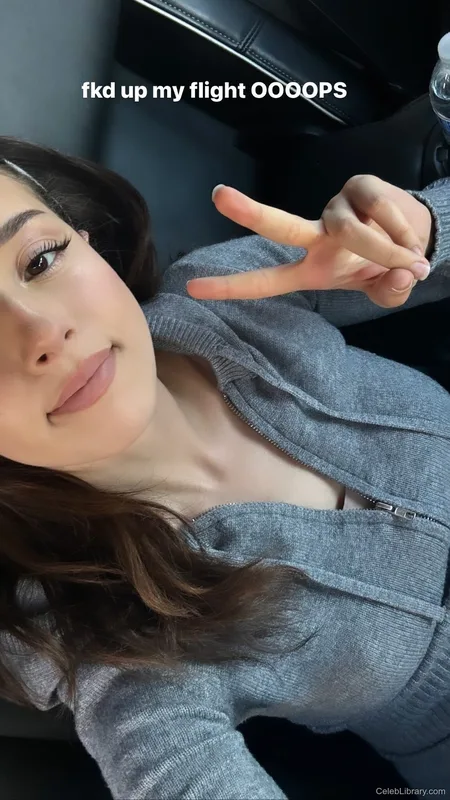 Pokimane photo 9 of 3752