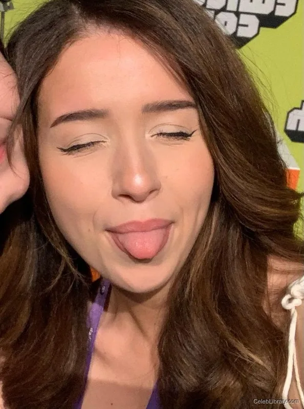 Pokimane photo 24 of 3752