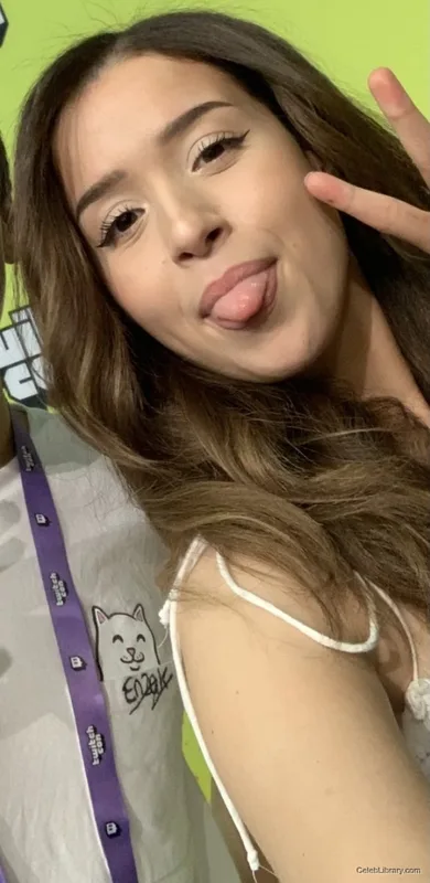 Pokimane photo 3 of 3752