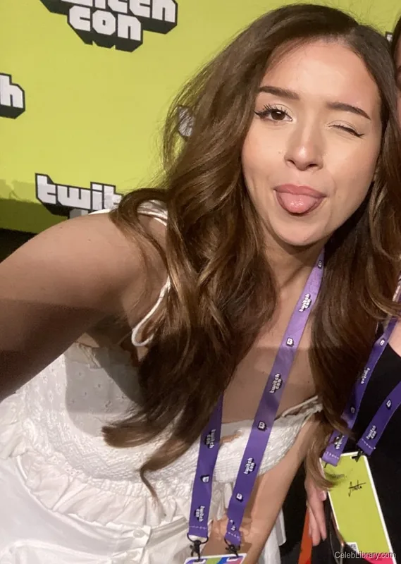Pokimane photo 9 of 3752