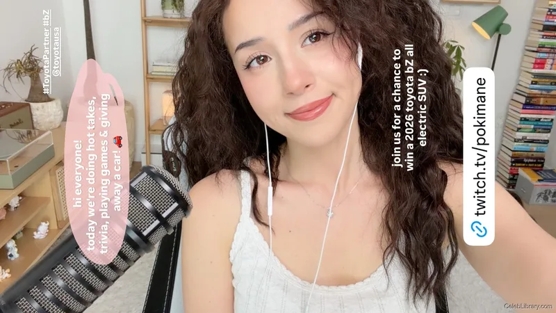 Pokimane photo 12 of 3752