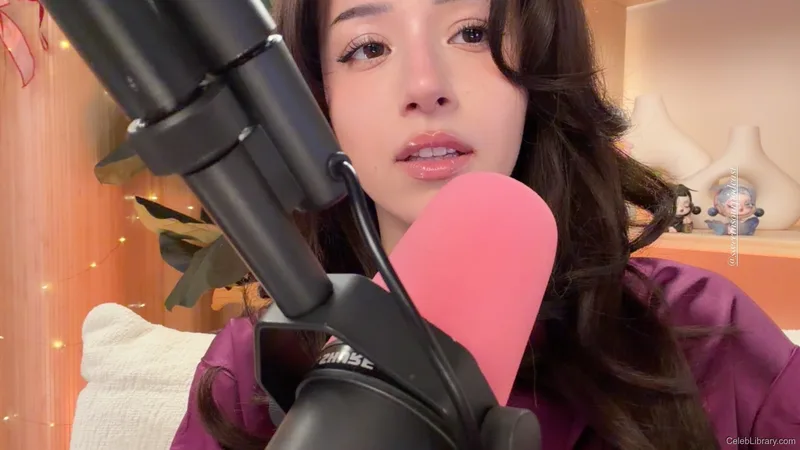 Pokimane photo 14 of 3752