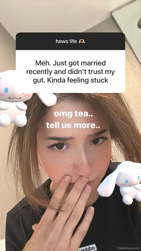 Pokimane photo 17 of 3752